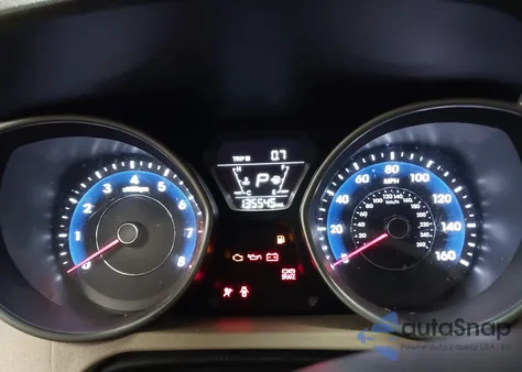 2016 Hyundai Elantra Se z USA, uszkodzony, nr VIN 5NPDH4AE3GH700877